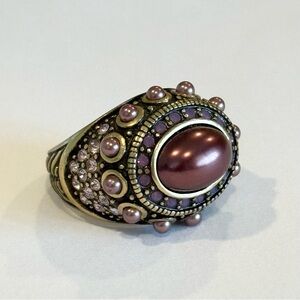 Heidi Daus Purple Faux Pearl Cocktail Ring Rhinestones Size 9.5 Brass Tones
